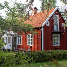 Ferienhaus in dörflich geprägter Landschaft in Småland unweit der Küste und Astrid Lindgren's Heimat