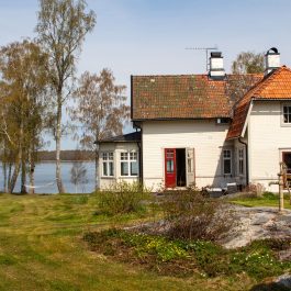 Ferienhaus Marö Kungsljus – Blick zum Haus