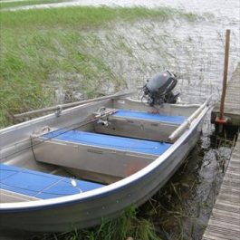 Ferienhaus Yttre Åsundenee Boot mit Motor